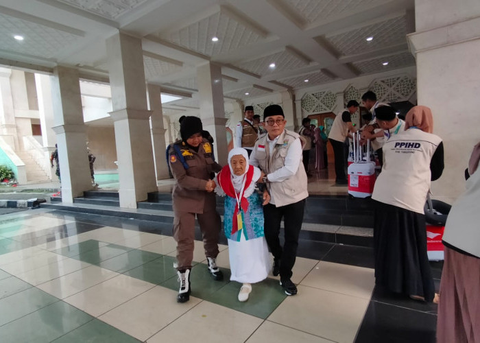 Calon Jemaah Haji Kabupaten Tangerang Mulai Vaksin Meningitis