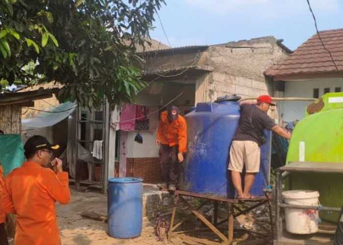 Pemkot Tangsel Gerak Cepat Atasi Kekeringan, Salurkan Air bersih dan Bangun Sumur Air Dalam