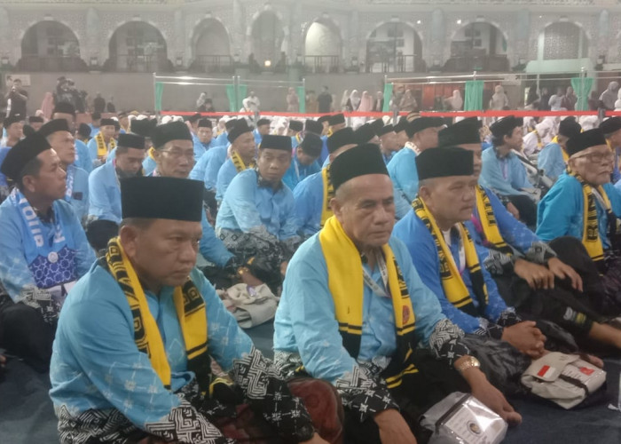 Selasa Ini Jamaah Haji Kloter Pertama Tiba, Keluarga Tidak Boleh Jemput di Area Asrama Haji Banten