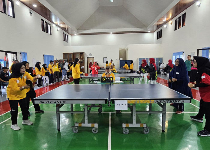 PTMP Tangsel Adu Skil Pingpong 72 Ibu-Ibu 
