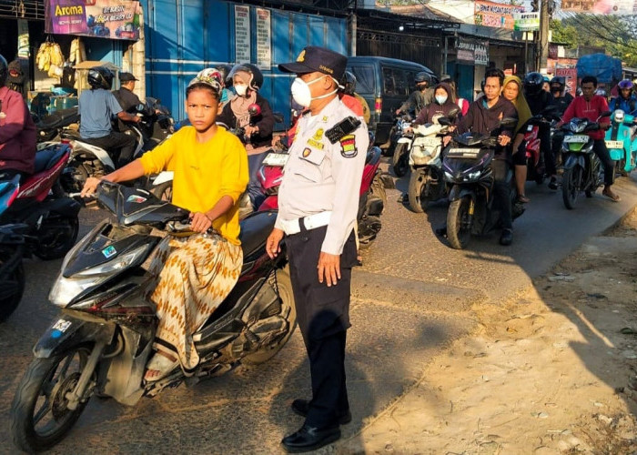 Penyebab dan Solusi Kemacetan di Jembatan Kuning Pasar Kemis, Dishub Sebut Butuh Peningkatan Kapasitas Jalan