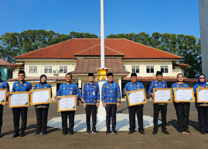 Rapi Kelola Kearsipan, Pilar Ganjar OPD Penghargaan