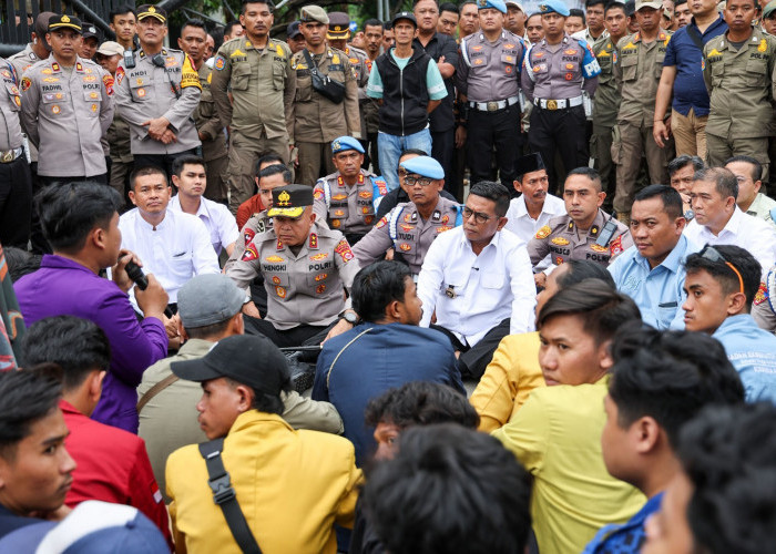Satu Tahun Andra-Dimyati, Kebijakan Masih ’Ngambang’