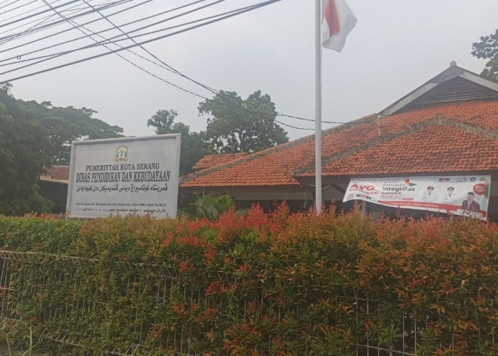Dindikbud Numpang di SMPN 28