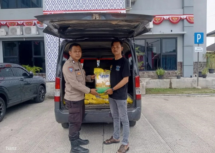 Polsek Kronjo Siapkan Beras Murah 1,5 Ton