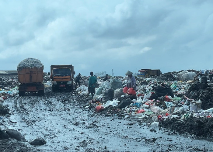 Tarif Resmi Retribusi Sampah Diberlakukan