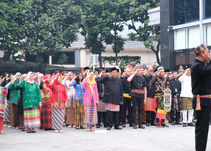 BRI Regional Office Jakarta 3 Laksanakan Upacara Kemerdekaan, Seluruh Pegawai Kenakan Baju Adat