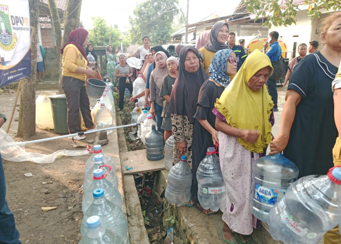 Kisah Pelik Dialami Warga Kampung Kadu Agung, Puluhan Tahun Berjuang Dapatkan Air Bersih