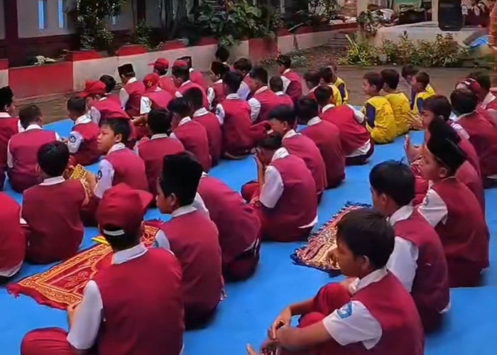 SDN Panongan I Biasakan Tadarus Sebelum KBM Dimulai