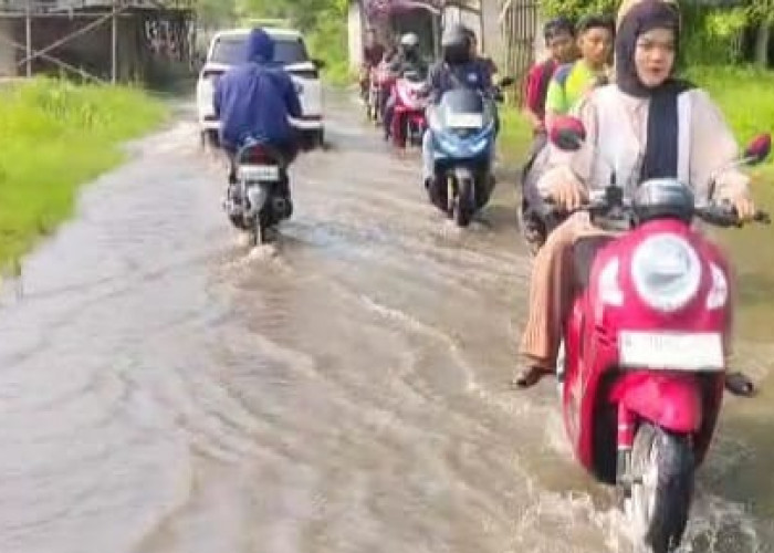 Jalan Kalibaru Gaga Mendadak Banjir, Akibat Maraknya Bangunan di Atas Irigasi dan Bantaran Sungai Cisadane