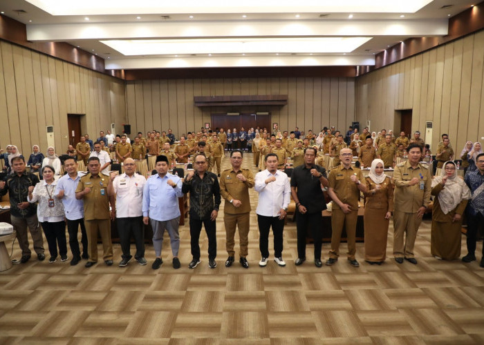 Akan Tertibkan Bangunan Tak Berizin