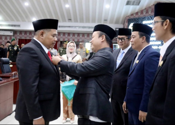 Gantikan Nurhadi, Hendra Resmi Dilantik Sebagai Anggota DPRD Kota Tangerang