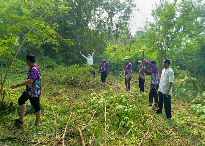 Camat Gunung Kaler Gencarkan Korve Asri Setiap Jumat