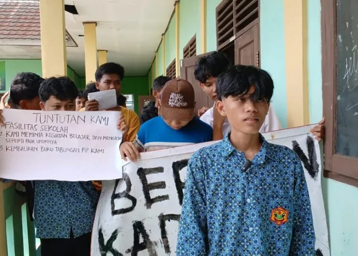 Siswa SMK Al-Anshor Tuntut Dana PIP Dicairkan