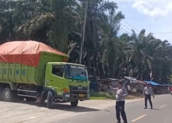 Aturan Jam Operasional Truk Tambang Tak Efektif