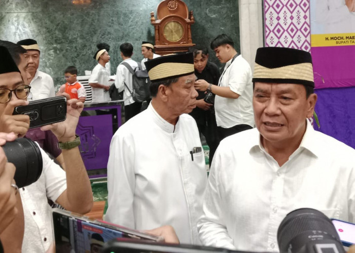 Bupati Maesyal Jamin Pasokan Sembako Berjalan Lancar