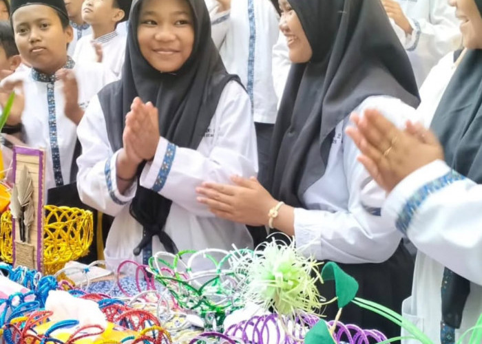 SMPN 2 Pasar Kemis Gebrak Saber Agar Siswa Lebih Kreatif 