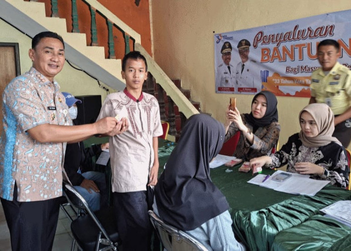 239 Warga Kecamatan Tangerang Terima BSU Rp600 Ribu