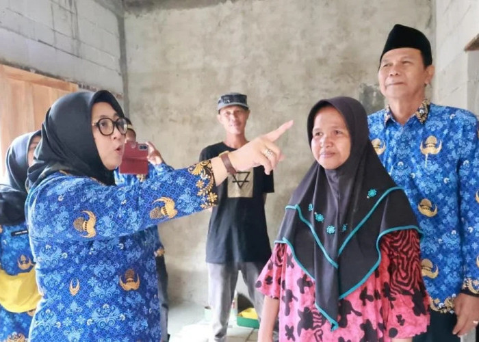 Wabup Intan: Rencanakan 100 Rumah Tahun 2026, Pelaksanan Program Bedah Rumah di Kecamatan Kemiri