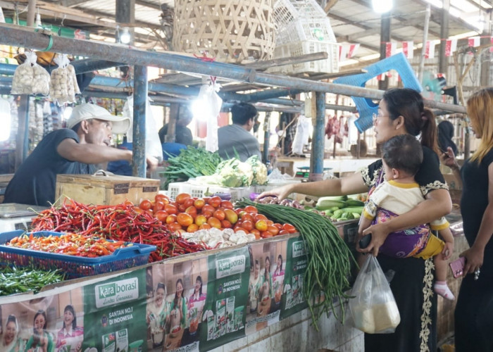 Harga Sembako di Pasar Mauk Tinggi
