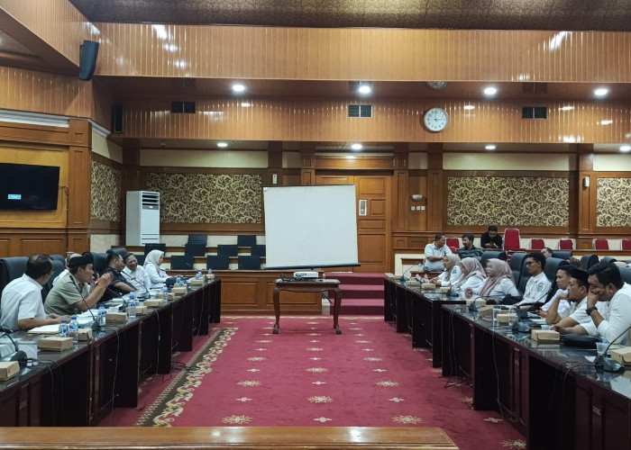 Dua Bulan Tak Dapat Gaji, Sulit Tutupi Kebutuhan Sehari-hari, Guru PPPK Paruh Waktu Audiensi ke Dewan