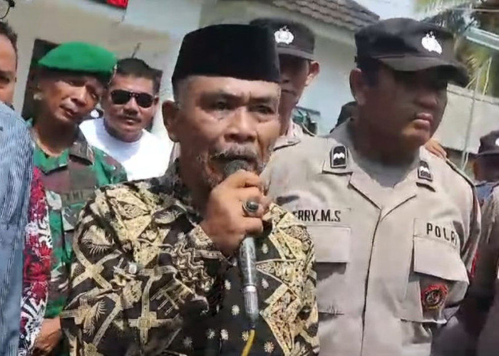 Kades Jagabaya Dituntut Mundur, Diduga Berbuat Mesum Dengan Bawahan