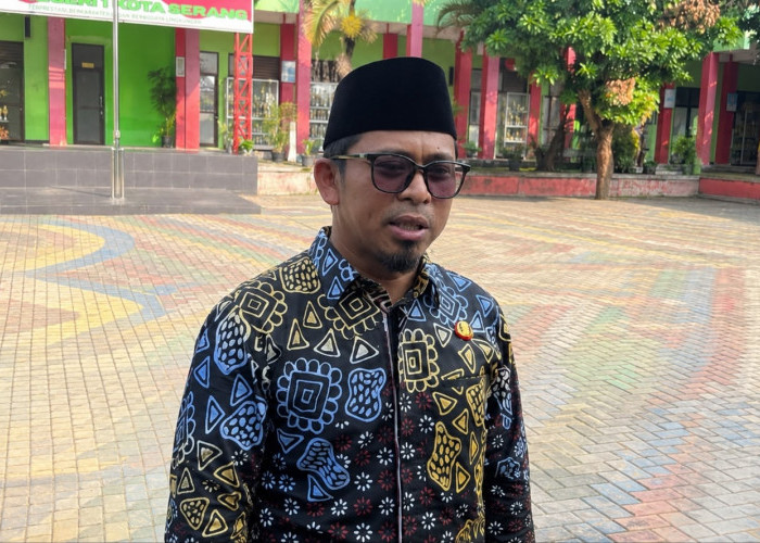 Dindikbud Kota Se­rang Perketat Pengawasan ASN