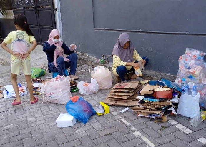Geliat Kecamatan Pagedangan Kurangi Sampah ke TPA, Gencarkan Pembentukan Bank Sampah
