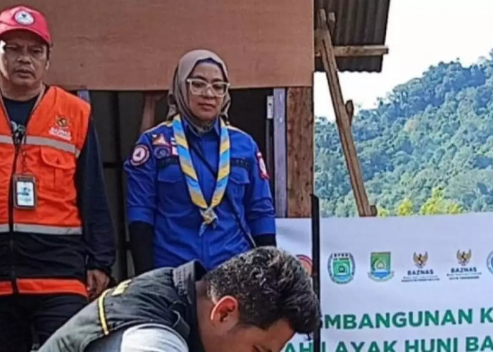 Relawan Kota Tangerang Bangun Rumah Korban Bencana Sumatera