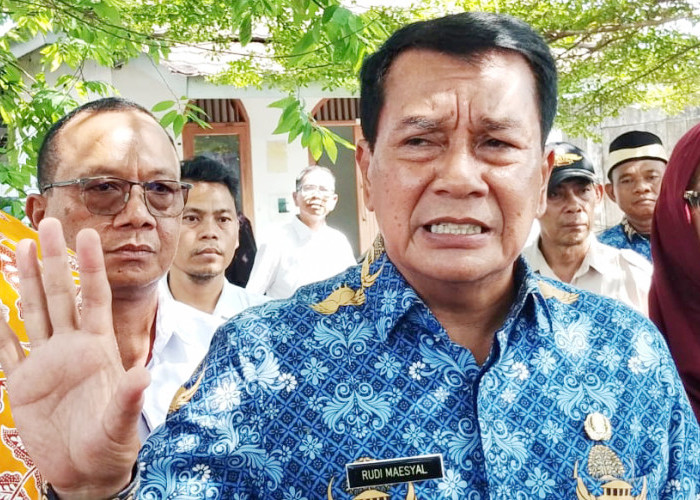 Bupati Minta Perumdam TKR Segera Tangani Krisis Air Kosambi Barat