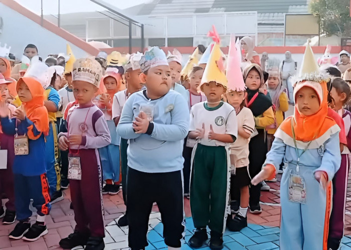 Siswa Baru SDN Kampung Melayu I Tunjukkan Kemandirian dan Kreativitas