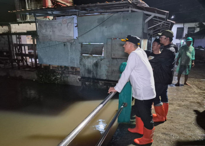 Gubernur Janji Evaluasi Penyebab Banjir