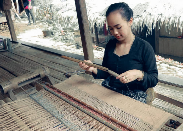 Kondisi 3 Warga Baduy Korban Gigitan Ular Memburuk