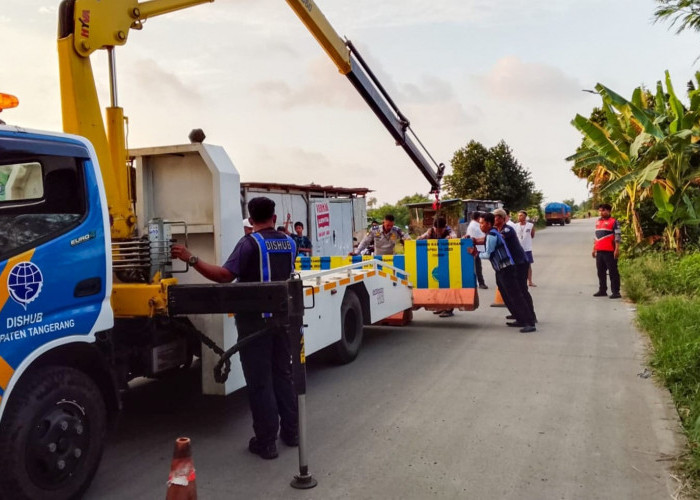 Jalan Sungai Cirarab Ditutup Beton, Truk Tonase Besar Sering Langgar Aturan Meski Sudah Dilakukan Sosialisasi