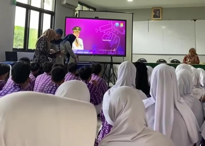 BNK Tangerang Ajak Siswa SMPN 1 Curug Perangi Nakoba