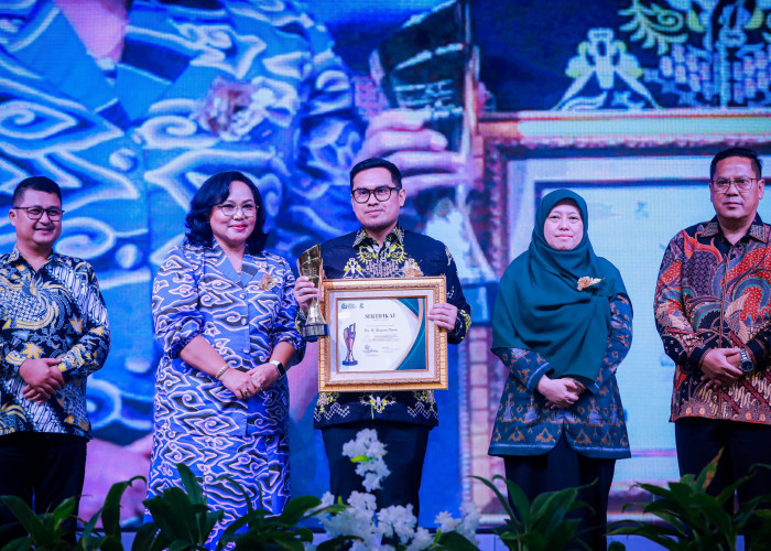 Pimred Award 2025: Tangsel Terbaik Bidang Komunikasi dan Keterbukaan Informasi