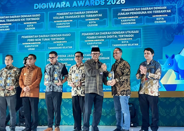Perkuat Digitalisasi Perbankan, bank bjb Raih Penghargaan QRIS Terbanyak di Ajang DIGIWARA 2026
