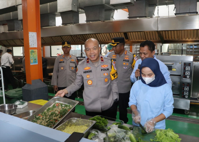 Dukung Program Nasional MBG, Wakapolda Banten Resmikan SPPG Polresta Tangerang
