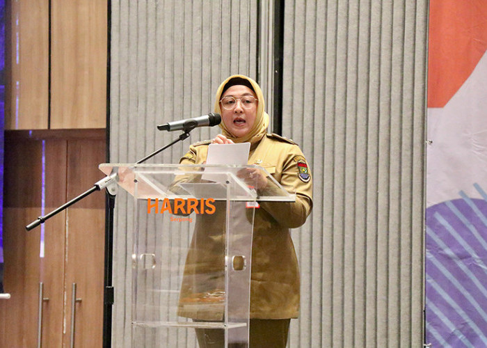 Selain Tingkatkan Perekonomian Warga, Wabup Intan: Pelaku Industri Wajib Wariskan Lingkungan Sehat