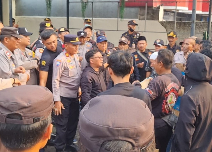 Uji Kesiapsiagaan Penanganan Unjuk Rasa, Polsek Ciptim Gelar Simulasi