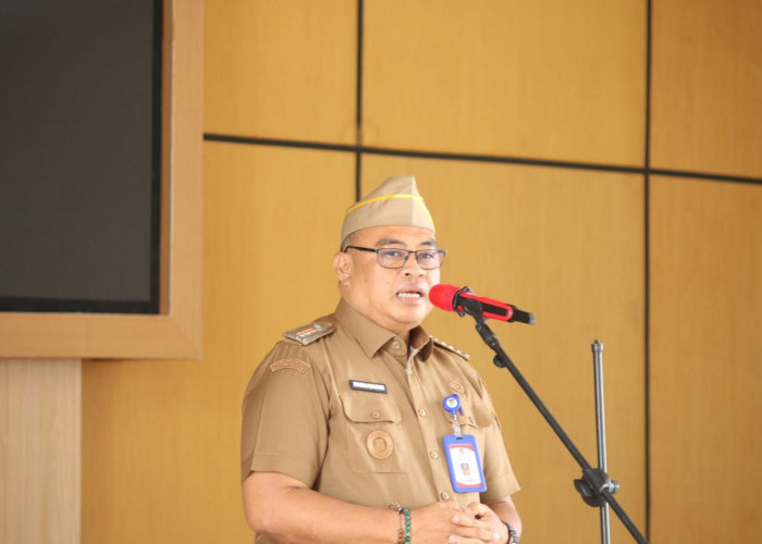 Camat Pasar Kemis Minta Bawahannya Waspada