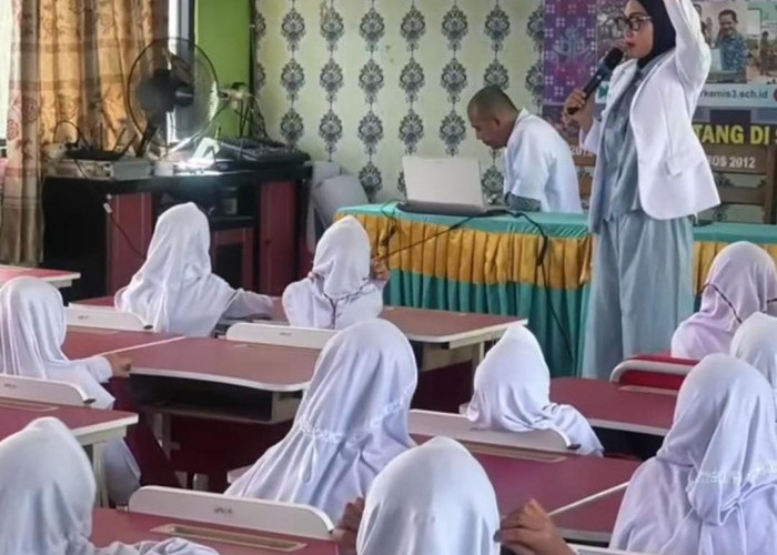 SDN Pasar Kemis III Edukasi Kesehatan Siswa dengan Cuci Tangan