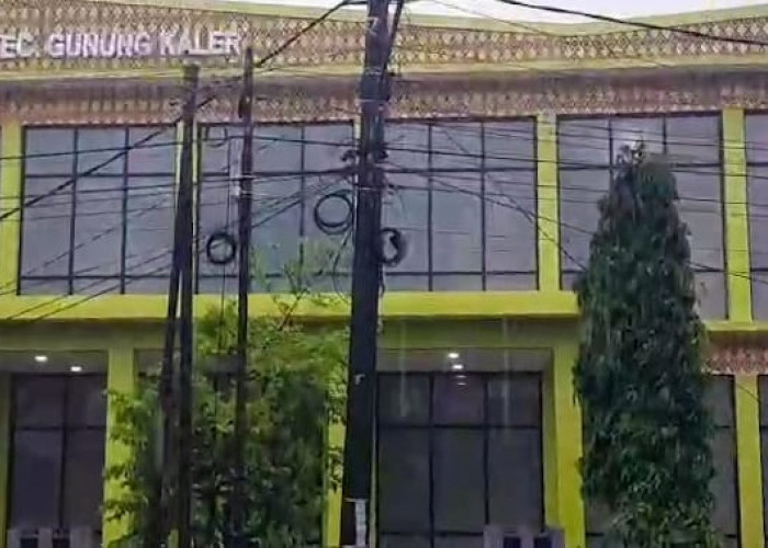 Baru Rampung, Sudah Bocor, Pembangunan Gedung Kepemudaan Gunung Kaler Senilai Rp3,4 Miliar Disorot