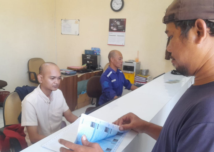Samsat Kronjo Manfaatkan Teknologi Digital