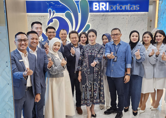 Direktur Bisnis Konsumer BRI, Handayani Puas Dengan Fasilitas Layanan Kantor Cabang BRI BSD Yang Baru