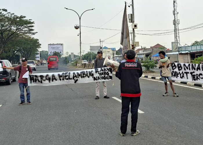 Mahasiswa Soroti Efek Domino, Kenaikan BBM Rakyat Tercekik