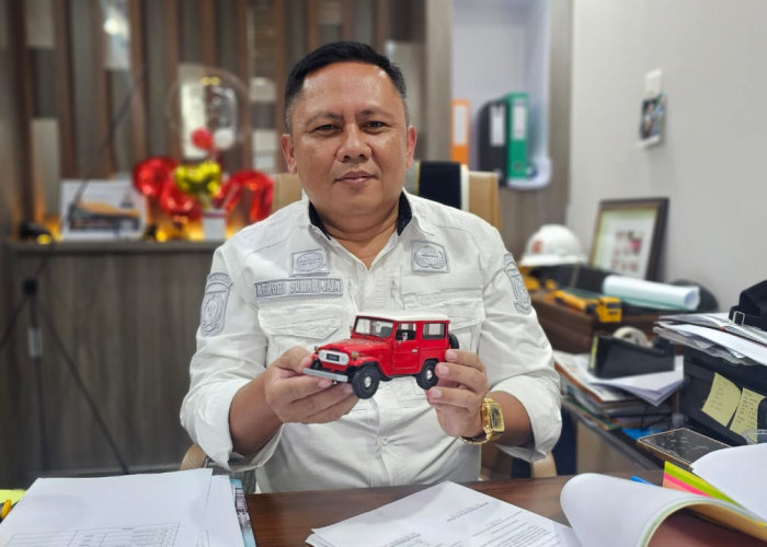 Sekretaris Disperkimta Tansel, Hobi Koleksi Diecast Sejak Masih Kuliah