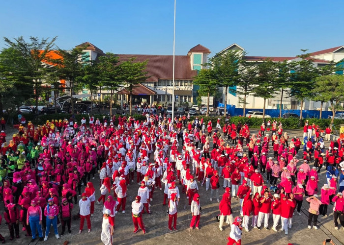 Ribuan Peserta Ikuti Senam Massal KORMI Kota Tangsel