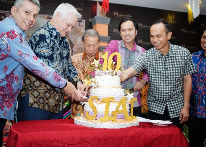 Anniversary 10 tahun Swiss-Belinn Airport Jakarta Dirayakan Bareng Karyawan dan Owner