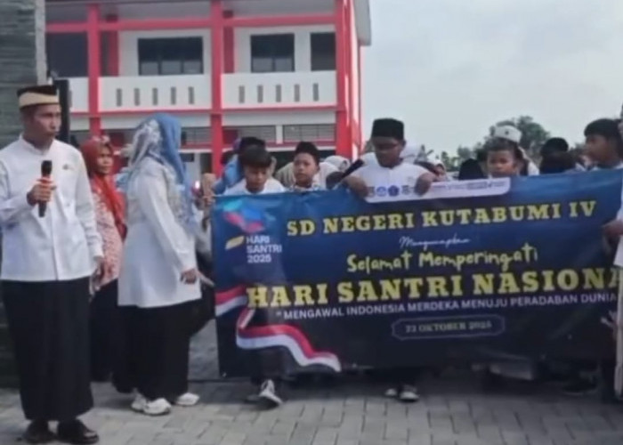 Siswa SDN Kutabumi IV Rayakan Hari Santri
